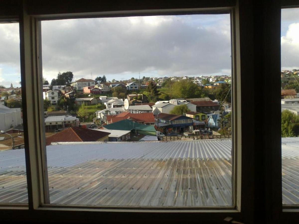 Ancud Petit Hostal Bagian luar foto