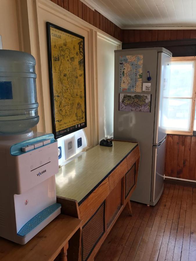 Ancud Petit Hostal Bagian luar foto