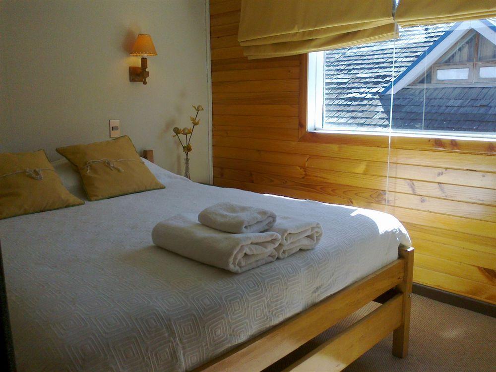 Ancud Petit Hostal Bagian luar foto