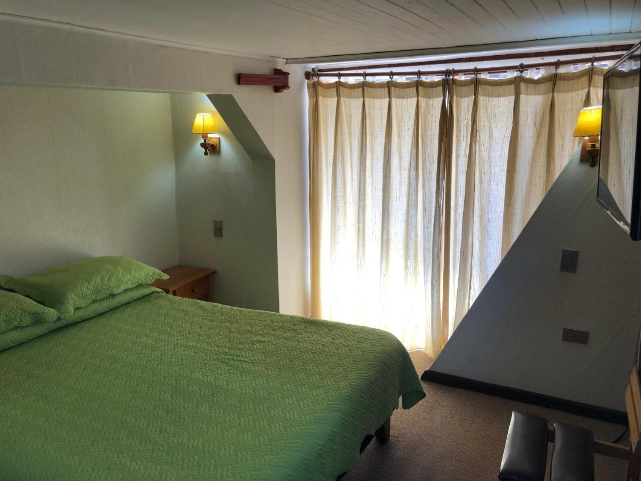 Ancud Petit Hostal Bagian luar foto